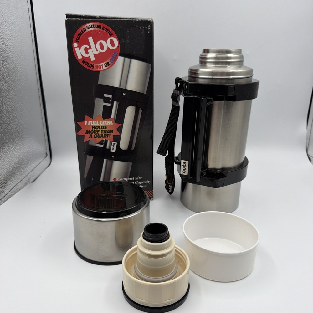 IGLOO Stainless Vacuum Bottle Hot Or Cold 1 Liter Thermos Foldable Handle